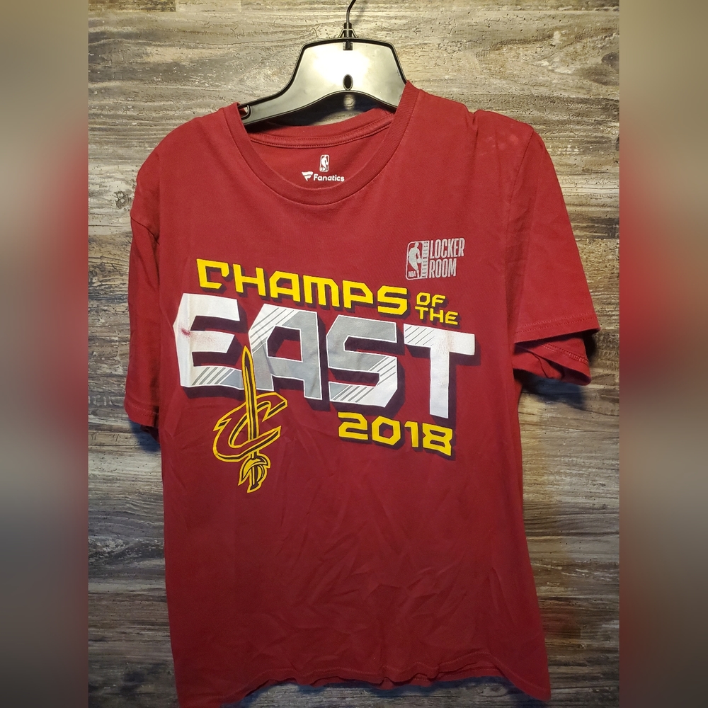 Cleveland Cavs Cavaliers 2018 NBA eastern Champion T Shirt Majestic Medium. Mino